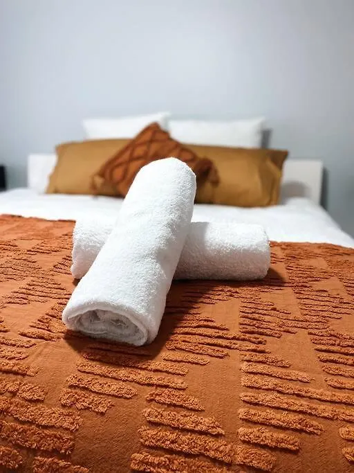 Tatil Evi Beach Boutique With River View Maroochydore